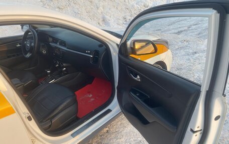 KIA Rio IV, 2018 год, 800 000 рублей, 8 фотография