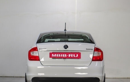 Skoda Rapid I, 2016 год, 939 000 рублей, 6 фотография