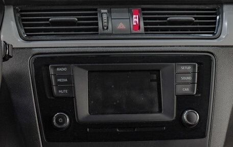 Skoda Rapid I, 2016 год, 939 000 рублей, 14 фотография