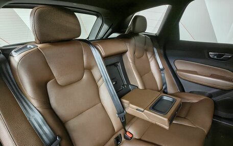 Volvo XC60 II, 2020 год, 4 115 000 рублей, 17 фотография