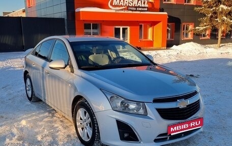 Chevrolet Cruze II, 2013 год, 720 000 рублей, 2 фотография