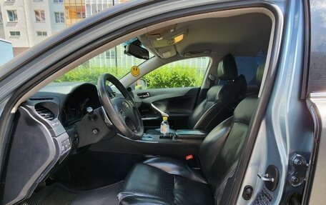 Lexus IS II рестайлинг 2, 2008 год, 1 200 000 рублей, 12 фотография