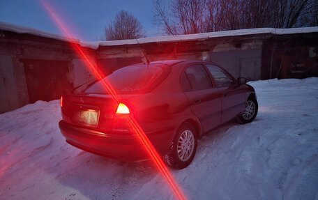 Mitsubishi Carisma I, 2000 год, 189 000 рублей, 3 фотография