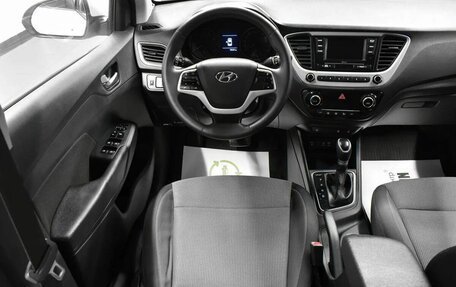 Hyundai Solaris II рестайлинг, 2018 год, 1 195 000 рублей, 12 фотография