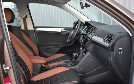 Volkswagen Tiguan II, 2019 год, 1 799 999 рублей, 22 фотография