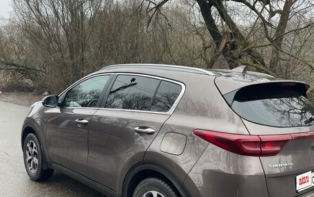 KIA Sportage IV рестайлинг, 2020 год, 2 070 000 рублей, 4 фотография