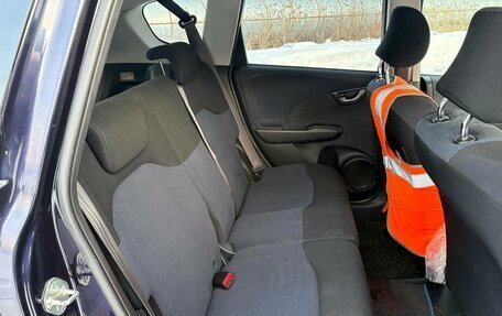 Honda Fit III, 2009 год, 600 000 рублей, 10 фотография