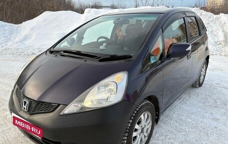 Honda Fit III, 2009 год, 600 000 рублей, 2 фотография
