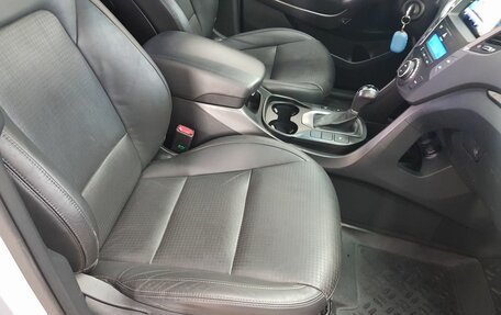 Hyundai Santa Fe III рестайлинг, 2014 год, 2 190 000 рублей, 16 фотография