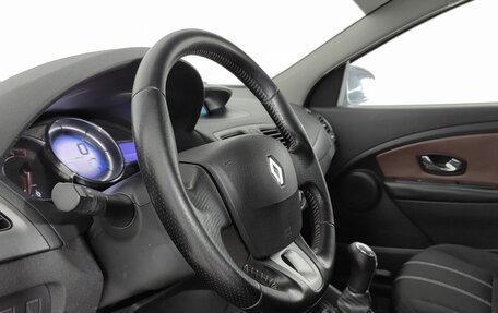 Renault Megane III, 2013 год, 850 000 рублей, 12 фотография