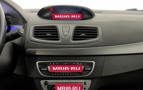 Renault Megane III, 2013 год, 850 000 рублей, 15 фотография