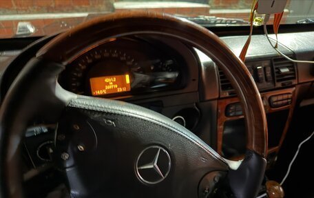 Mercedes-Benz G-Класс W463 рестайлинг _ii, 2003 год, 3 500 000 рублей, 10 фотография