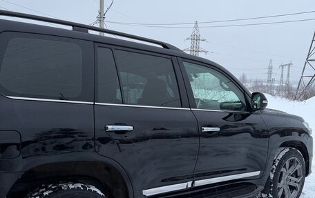 Toyota Land Cruiser 200, 2015 год, 4 600 000 рублей, 6 фотография