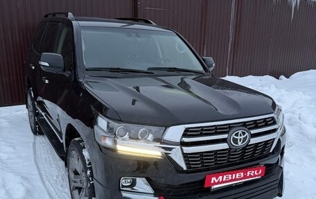Toyota Land Cruiser 200, 2015 год, 4 600 000 рублей, 10 фотография