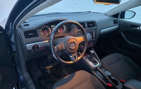 Volkswagen Jetta VI, 2013 год, 770 000 рублей, 9 фотография