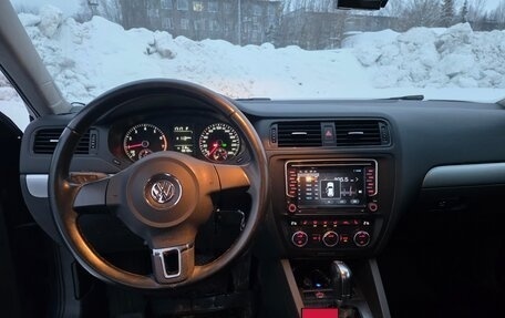 Volkswagen Jetta VI, 2013 год, 770 000 рублей, 10 фотография