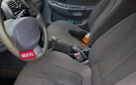 Hyundai Accent II, 2004 год, 220 000 рублей, 3 фотография