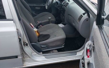 Hyundai Accent II, 2004 год, 220 000 рублей, 8 фотография