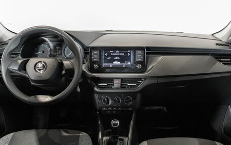 Skoda Rapid II, 2021 год, 1 480 700 рублей, 6 фотография