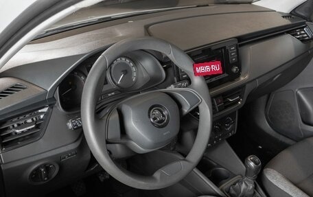 Skoda Rapid II, 2021 год, 1 480 700 рублей, 5 фотография