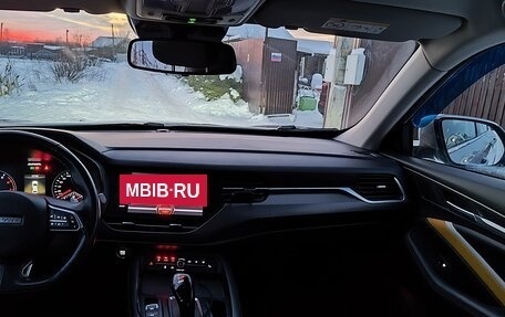 Haval F7x I, 2020 год, 1 650 000 рублей, 9 фотография