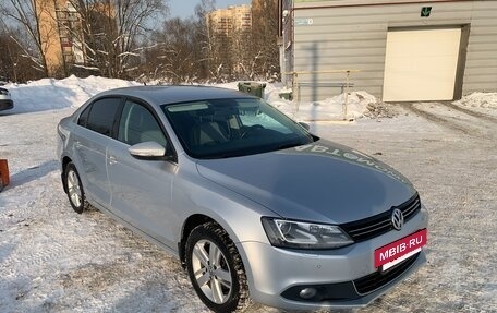 Volkswagen Jetta VI, 2014 год, 1 150 000 рублей, 5 фотография