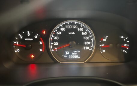 Hyundai H-1 II рестайлинг, 2018 год, 3 600 000 рублей, 2 фотография