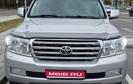 Toyota Land Cruiser 200, 2008 год, 2 320 000 рублей, 1 фотография