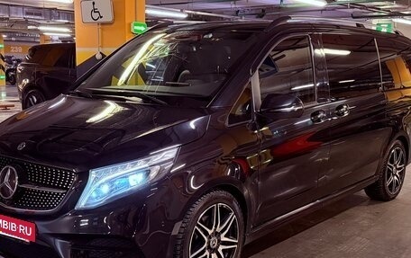 Mercedes-Benz V-Класс, 2021 год, 10 400 000 рублей, 3 фотография