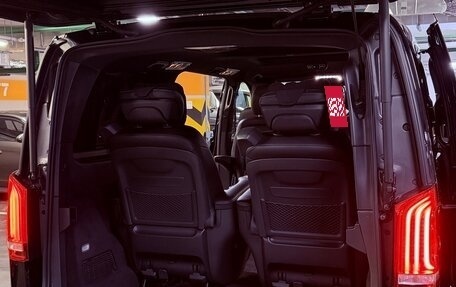 Mercedes-Benz V-Класс, 2021 год, 10 400 000 рублей, 18 фотография