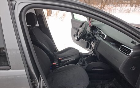 Renault Duster, 2021 год, 1 900 000 рублей, 18 фотография