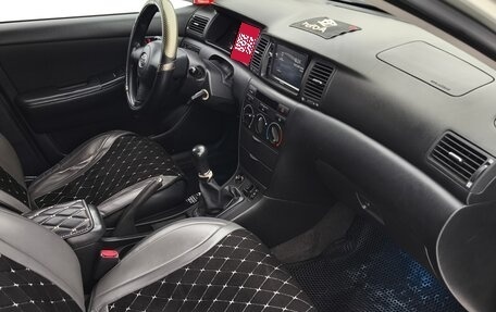 Toyota Corolla, 2005 год, 700 000 рублей, 18 фотография