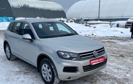 Volkswagen Touareg III, 2011 год, 1 850 000 рублей, 5 фотография