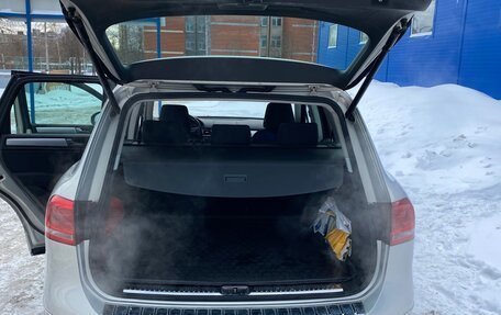 Volkswagen Touareg III, 2011 год, 1 850 000 рублей, 18 фотография