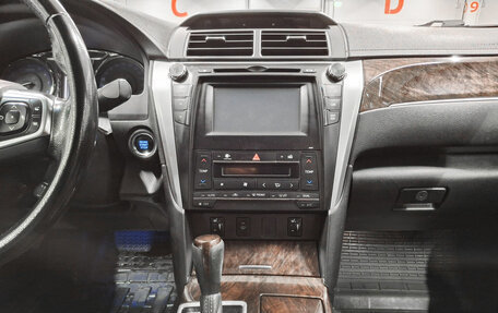 Toyota Camry, 2016 год, 1 950 000 рублей, 18 фотография