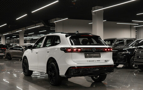 Volkswagen Tiguan, 2025 год, 5 050 000 рублей, 4 фотография