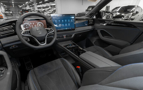 Volkswagen Tiguan, 2025 год, 5 050 000 рублей, 7 фотография