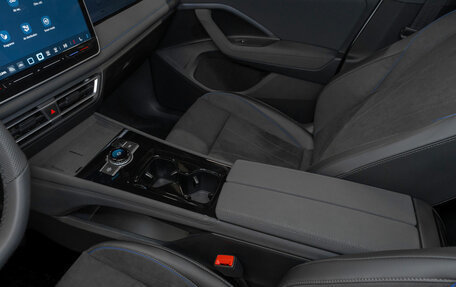 Volkswagen Tiguan, 2025 год, 5 050 000 рублей, 18 фотография