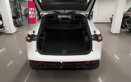 Volkswagen Tiguan, 2025 год, 5 050 000 рублей, 27 фотография