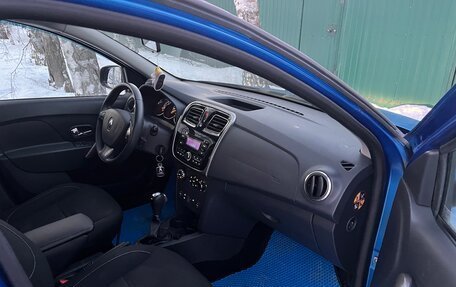 Renault Sandero II рестайлинг, 2016 год, 880 000 рублей, 10 фотография