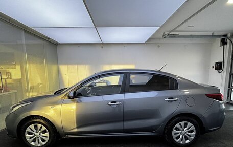 KIA Rio IV, 2018 год, 1 100 000 рублей, 8 фотография