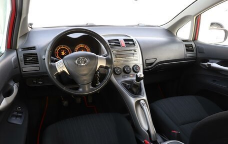 Toyota Auris II, 2008 год, 699 000 рублей, 6 фотография