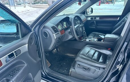 Volkswagen Touareg III, 2006 год, 640 000 рублей, 11 фотография