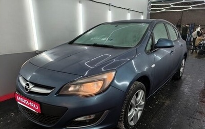 Opel Astra J, 2013 год, 900 000 рублей, 1 фотография