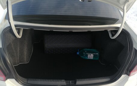 Volkswagen Polo VI (EU Market), 2015 год, 11 фотография