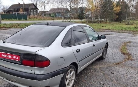 Renault Laguna II, 1995 год, 170 000 рублей, 3 фотография