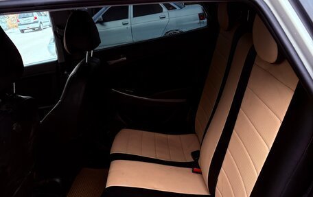 Hyundai Solaris II рестайлинг, 2015 год, 950 000 рублей, 3 фотография