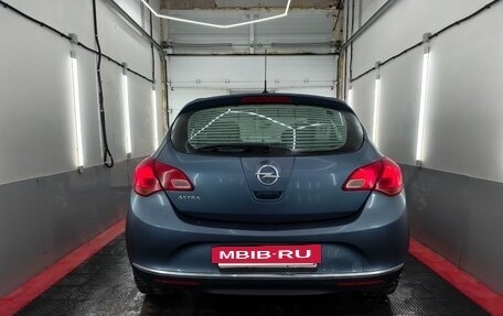 Opel Astra J, 2013 год, 900 000 рублей, 4 фотография