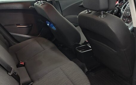 Opel Astra J, 2013 год, 900 000 рублей, 8 фотография