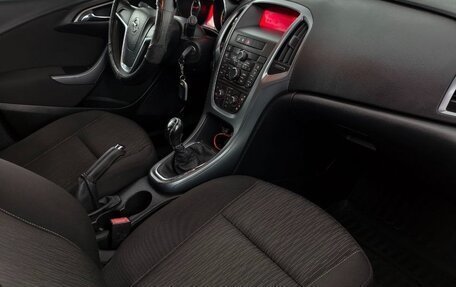 Opel Astra J, 2013 год, 900 000 рублей, 7 фотография